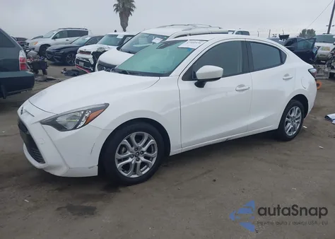 2017 Toyota Yaris Ia z USA, uszkodzony, nr VIN 3MYDLBYV8HY186281